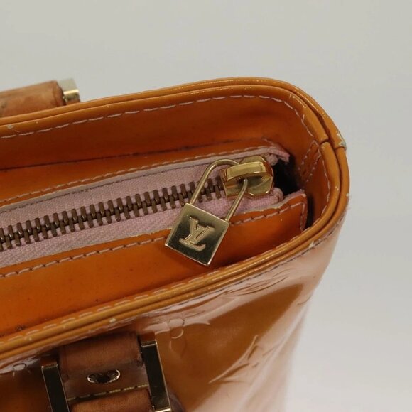 LOUIS VUITTON Monogram Vernis Houston Bag Marshmallow Pink M91302 LV Auth 131602 - Picture 12 of 16